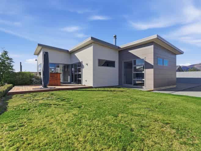 12 Grandvue Drive, Twizel