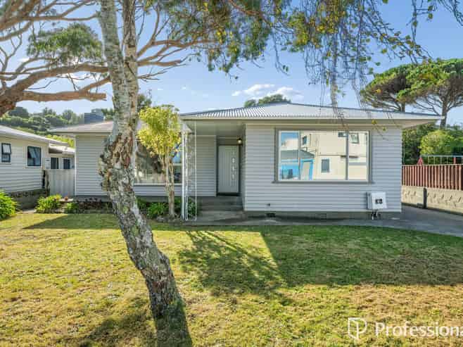 19 Holly Grove, Maungaraki