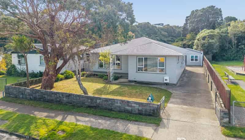 19 Holly Grove, Maungaraki