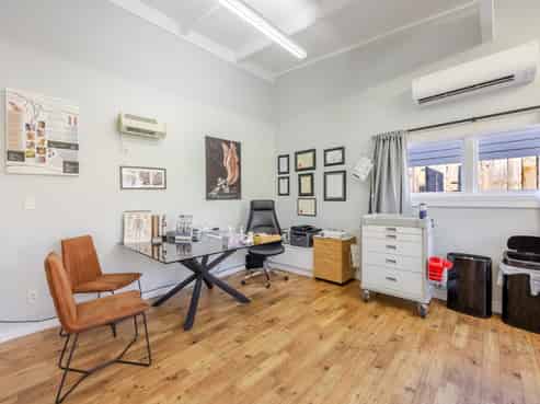 Dual income commercial asset