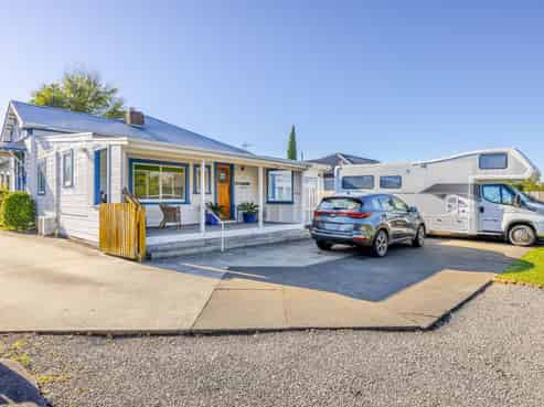 Dual income commercial asset