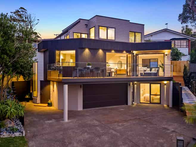 1a Prestige Place, Castor Bay