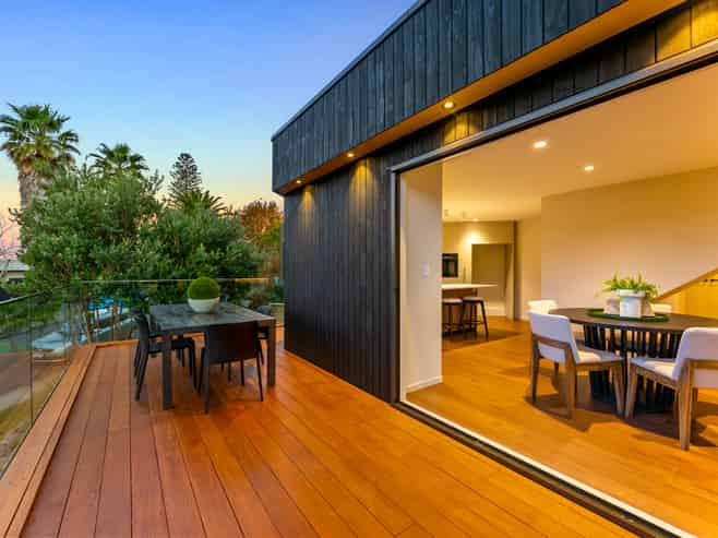 1a Prestige Place, Castor Bay