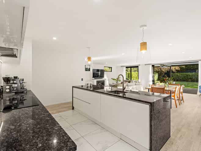 29 Rossall Street, Merivale