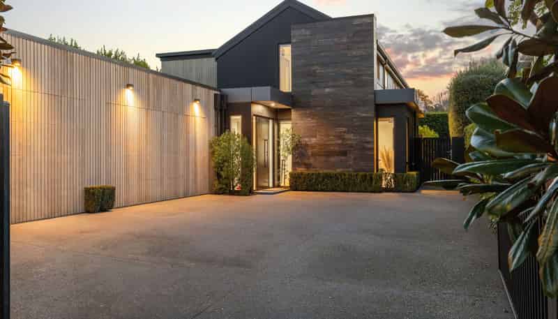 29 Rossall Street, Merivale