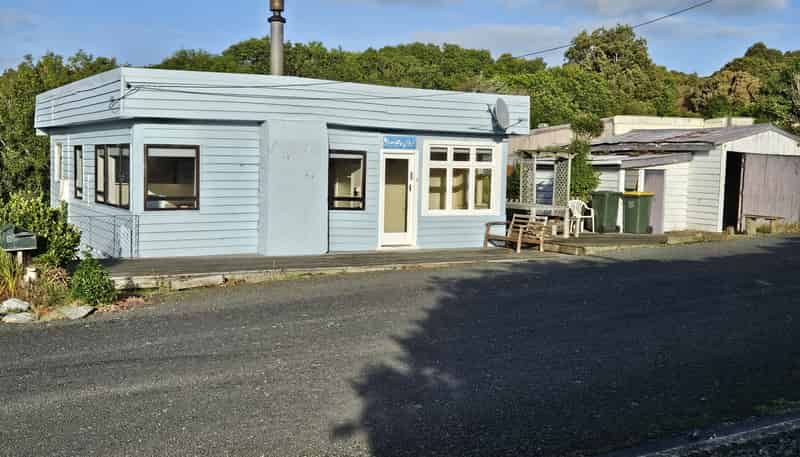 7 Kowhai Street, Kaka Point