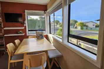 7 Kowhai Street, Kaka Point