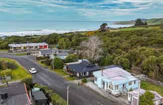 7 Kowhai Street, Kaka Point