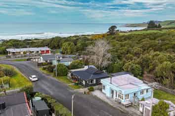 7 Kowhai Street, Kaka Point