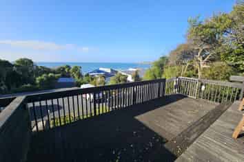 9C Rata Street, Kaka Point