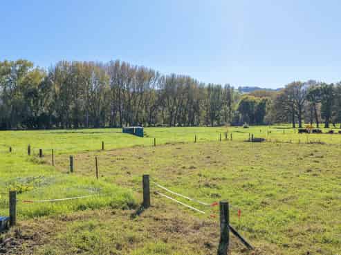 134 and 14 Station Road, Puriri