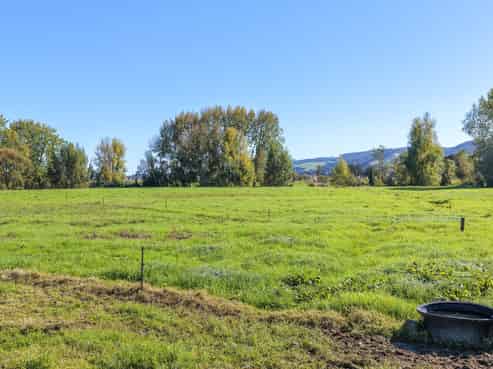 134 and 14 Station Road, Puriri