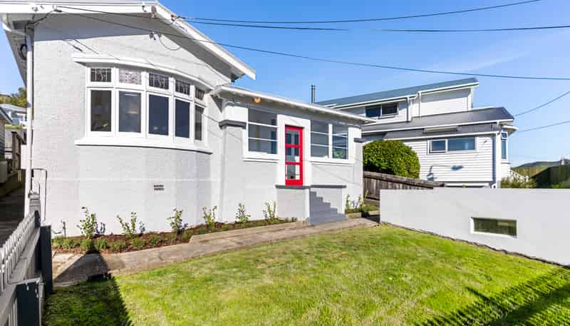 82 Northland Road, Northland
