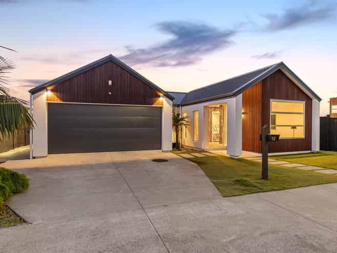 12 Archibald Drive, Milldale