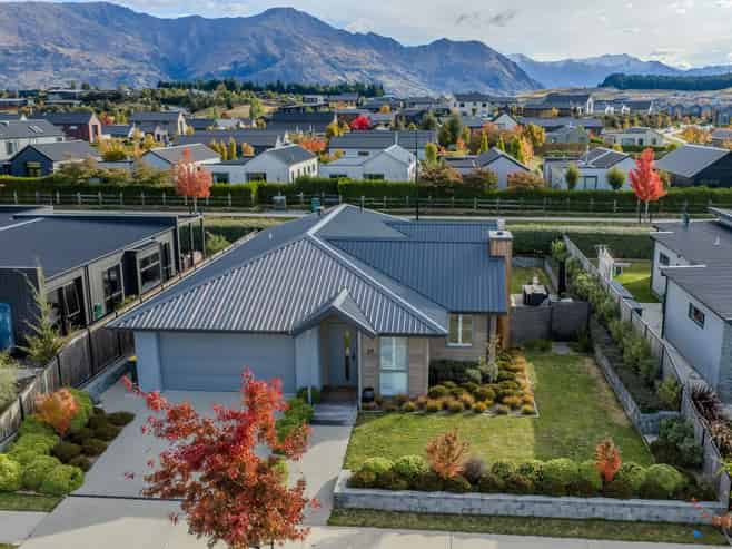 29 Pounamu Avenue, Wanaka