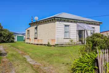23 Doyle Street, Blaketown