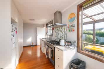 92 Stenhope Crescent, Corstorphine