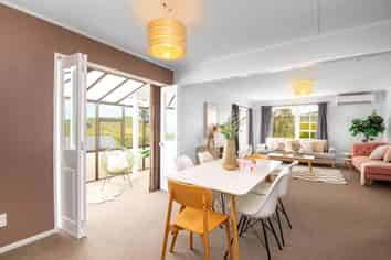 35 Outram Grove, Kelson