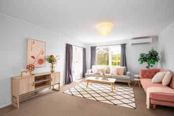 35 Outram Grove, Kelson