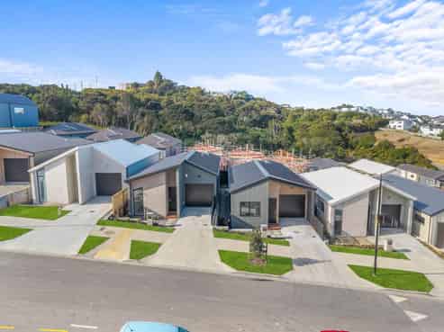 21 Mahinga Kai Road, Orewa