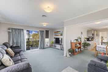 12 Towai Street, Inglewood