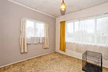 99 Lorn Street, Glengarry