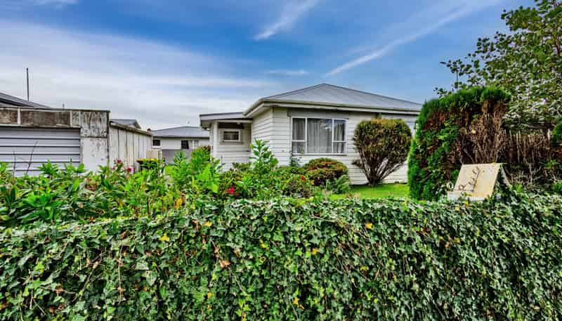 99 Lorn Street, Glengarry