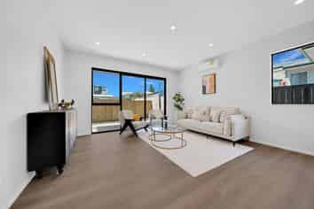 30 Tomintoul Place, Highland Park