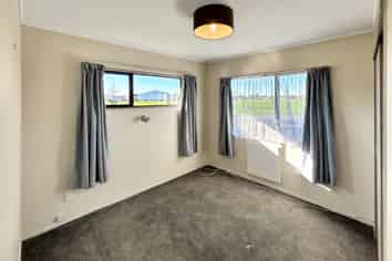 140 Parsons Street, Springvale