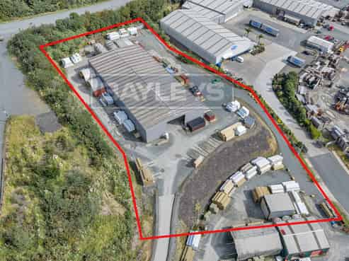 Industrial with yard - Flexible options