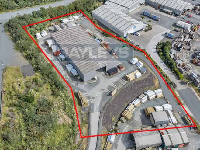 Industrial with yard - Flexible options