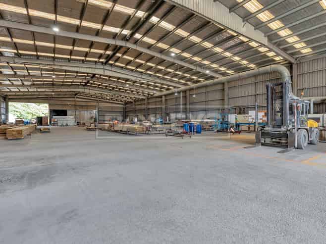 Industrial with yard - Flexible options