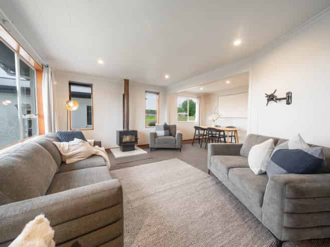 22 George Street, Riverton