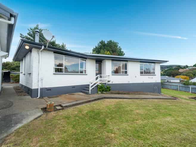 22 George Street, Riverton