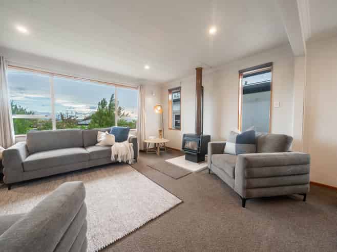 22 George Street, Riverton