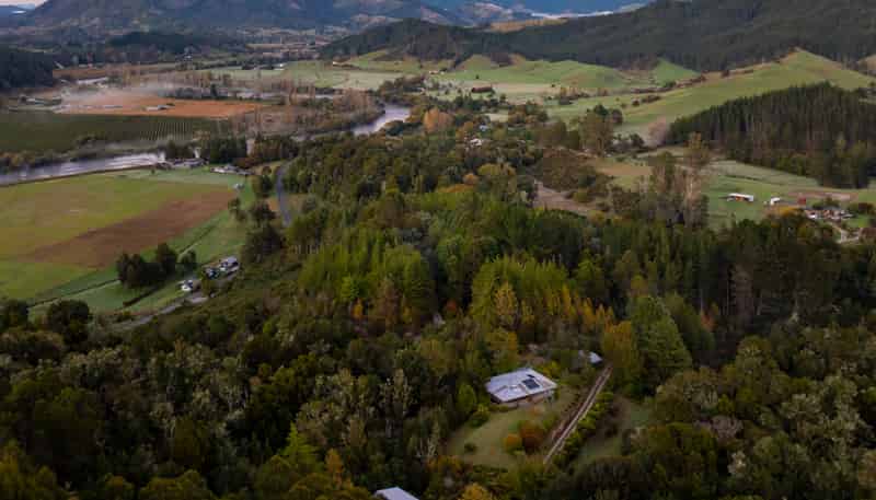 22 Herring Stream Road, Motueka Valley