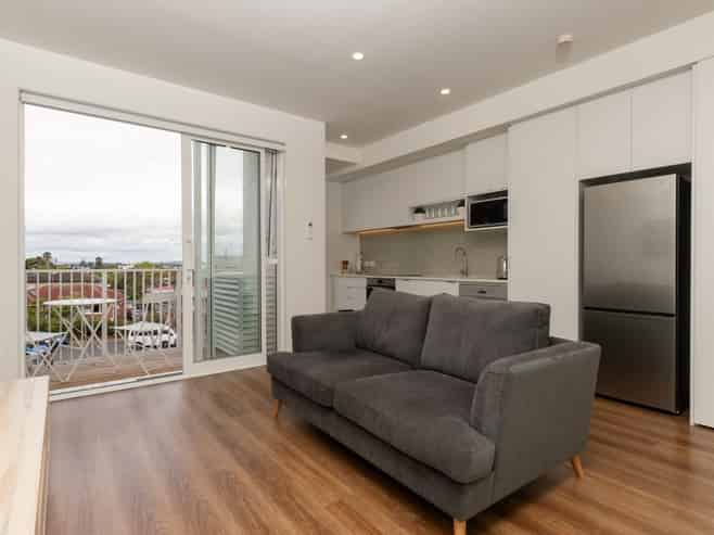 110D/9 Jordan Avenue, Onehunga