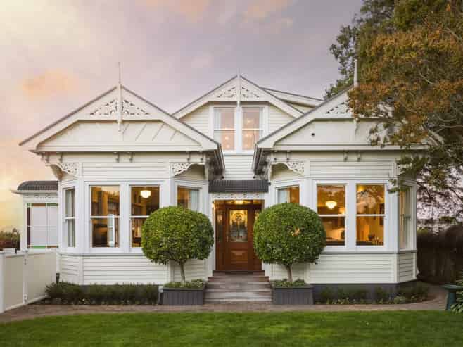 23 Ruakiwi Road, Hamilton Lake