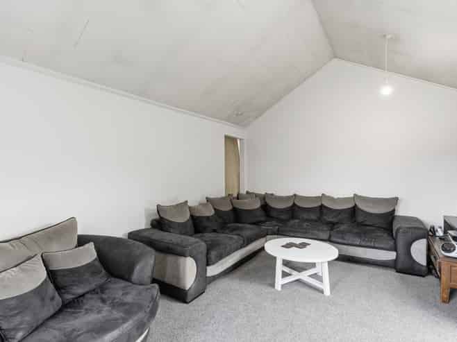 42 Avon Road, Clifton
