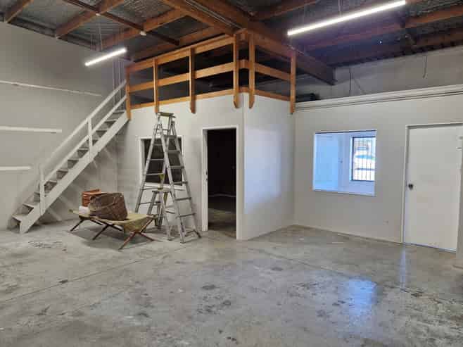 Corner Site | High-Profile Industrial Opportunity