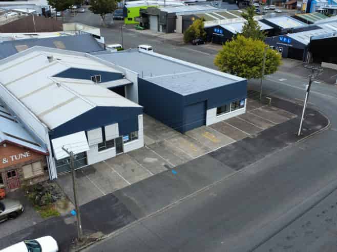 Corner Site | High-Profile Industrial Opportunity
