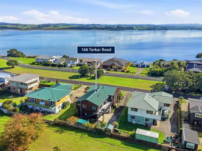 166 Torkar Road, Clarks Beach