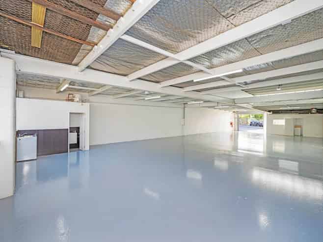 IMMACULATE WAREHOUSE ON FELTON
