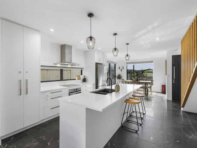 27 Te Paea Crescent, Papamoa
