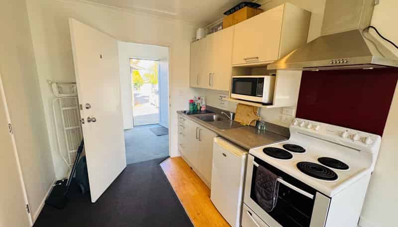 2/54 May Street, Hamilton East