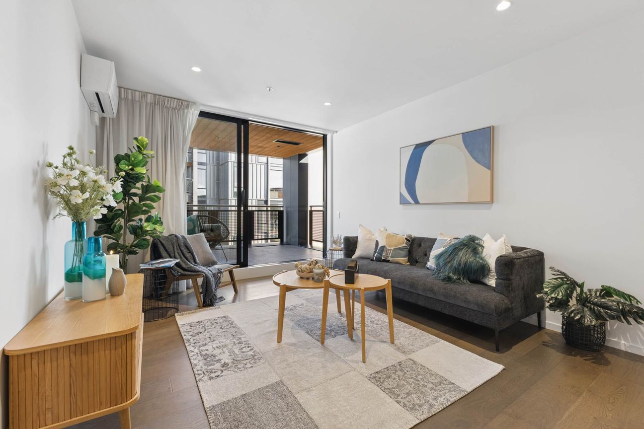 Must Sell - FABRIC Apartment - Meer