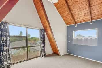 60 St Annes Crescent, Wattle Downs