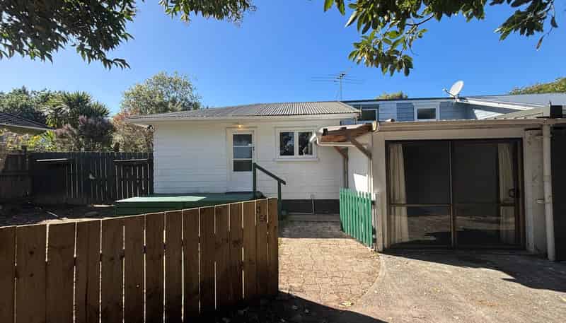 3/54 View Road, Henderson
