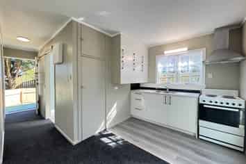 3/54 View Road, Henderson