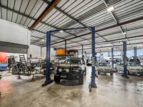 Bay of Islands Auto, Marine & Diesel Electrics
